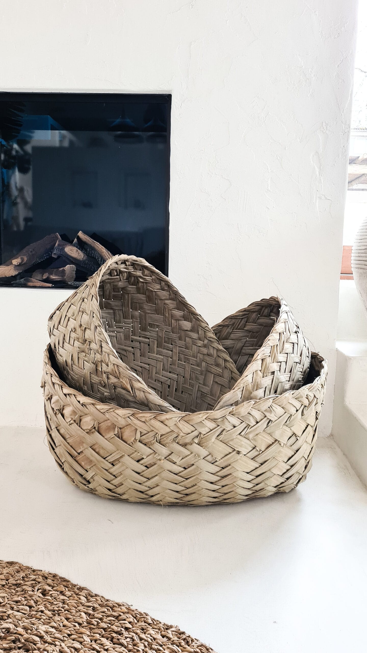 Aranjuez Kambot Basket - Handcrafted Woven Storage