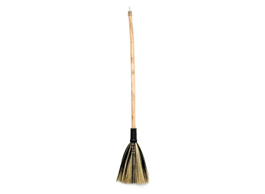 Cazorla Majestic Sweep - Decorative Indonesian Grass Broom