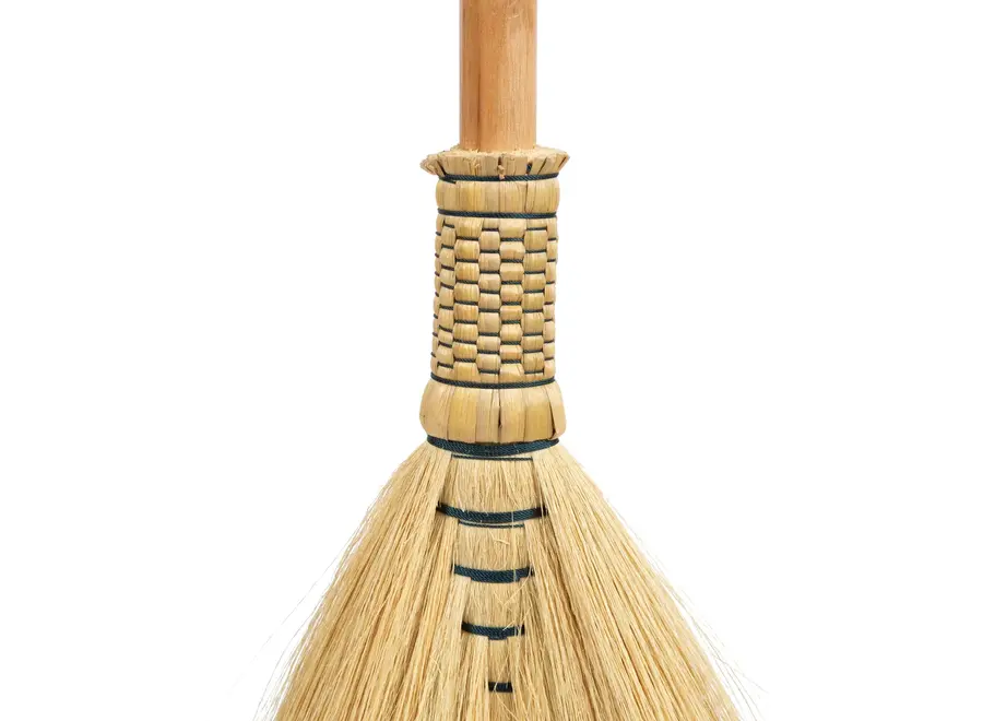 Cazorla Sweeping Elegance - Decorative Grass Broom